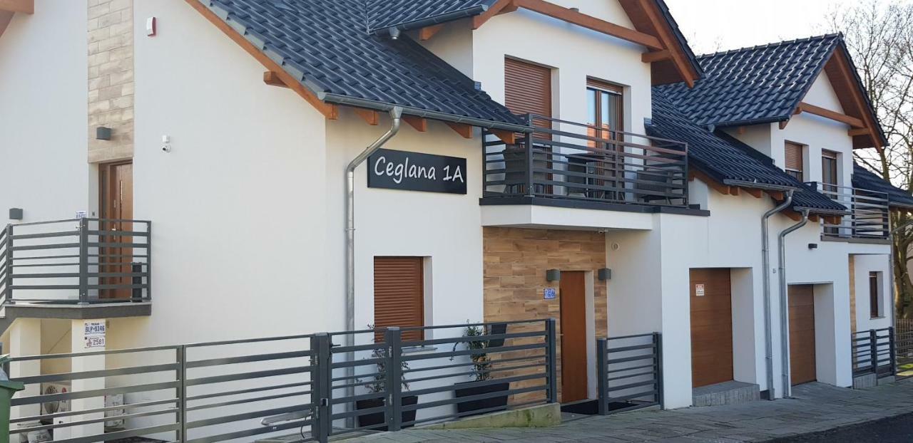 Spa Love Ceglana 1 A Sauna,,Jaccuzi Dla Dwojga Na Wylacznosc Zielona Góra Eksteriør bilde